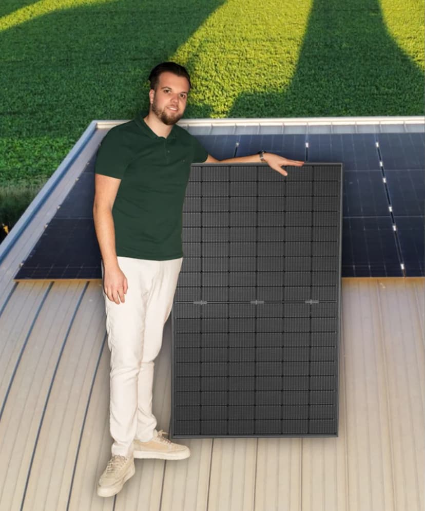 glas glas zonnepanelen op parabool dak 1