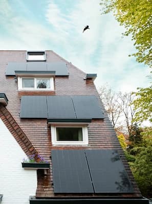 glas glas zonnepanelen op Leistenen dak 5